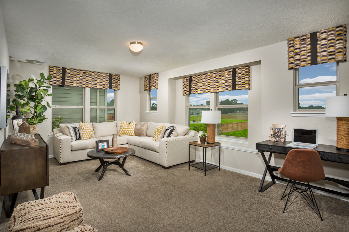 New Homes in Rosharon, TX - Glendale Lakes Plan 2372 Loft as modeled at Cypress Creek Landing