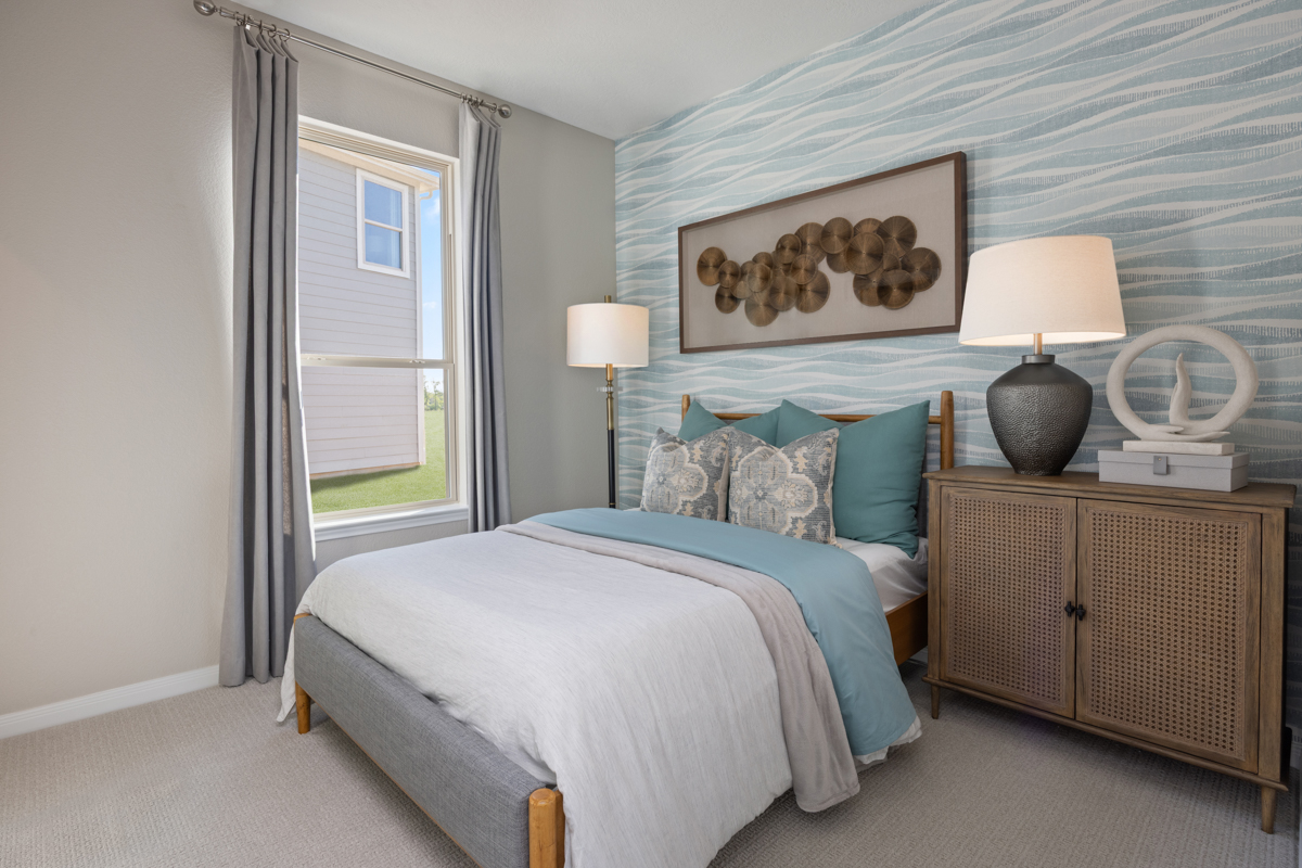 Secondary bedroom