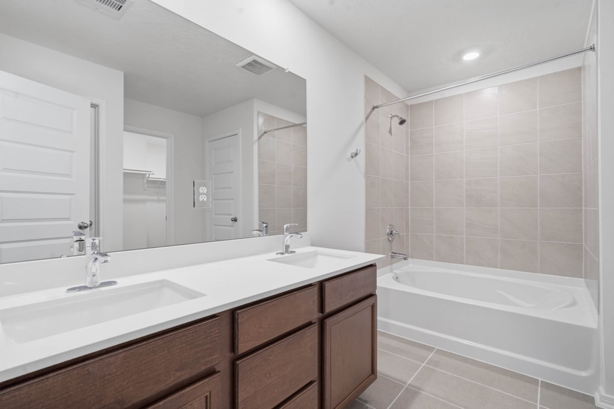 Primary bath