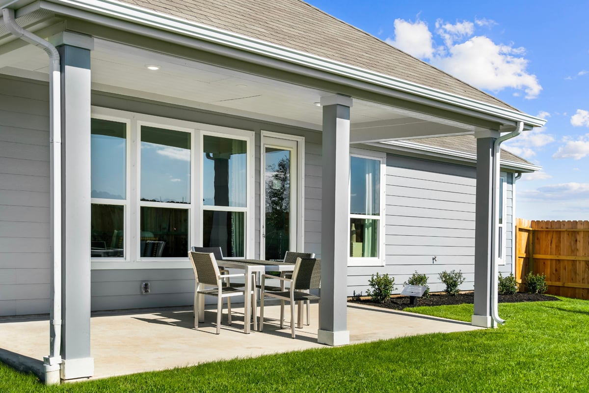 Upgraded covered patio