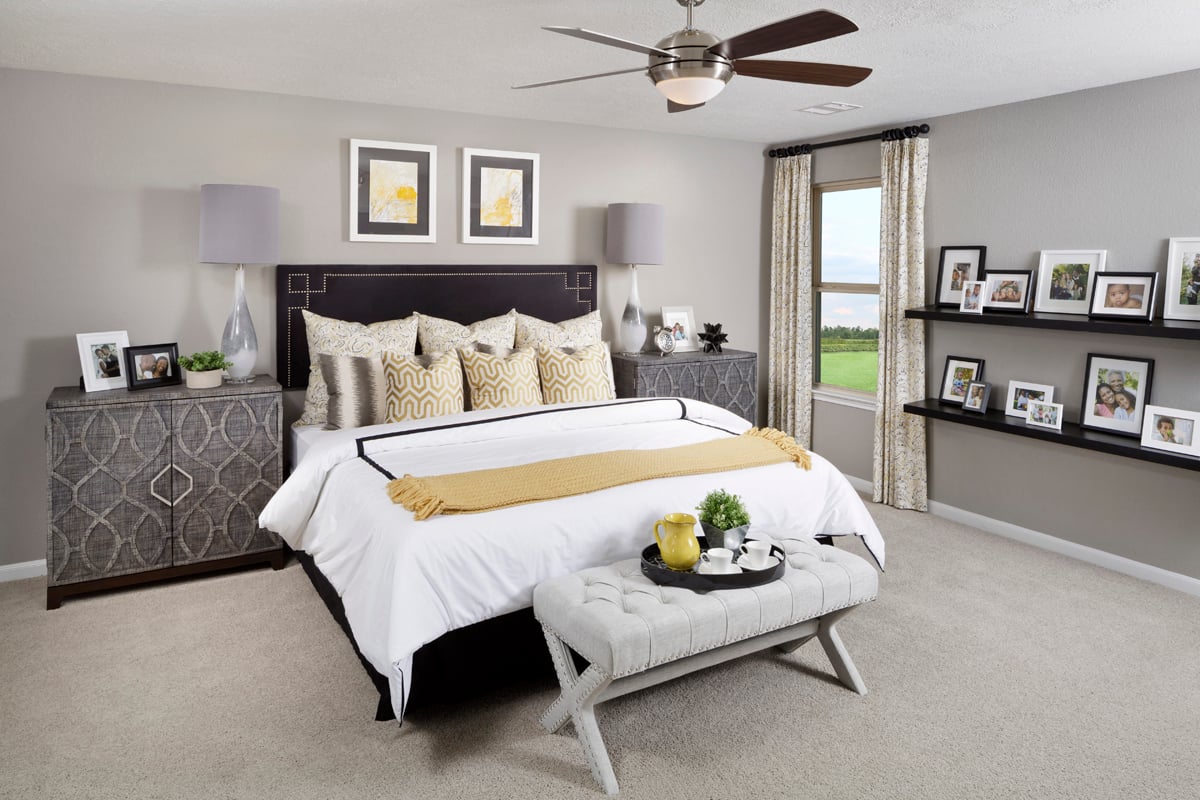 New Homes in Katy, TX - Enclave at Bear Creek Plan 2646 Primary Bedroom as modeled at Katy Manor Trails