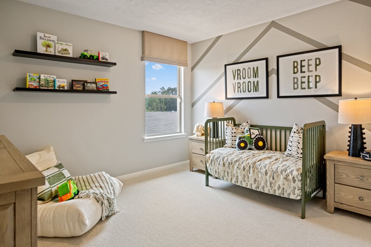 Secondary bedroom
