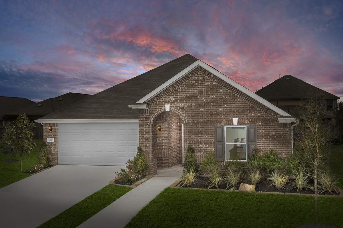 New Homes in Tomball, TX - Oakwood Preserve Plan 1785