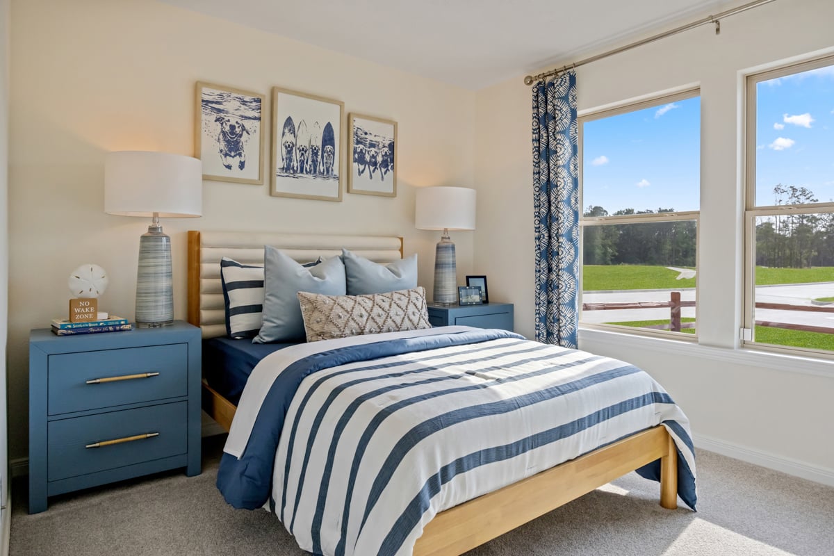 Secondary bedroom