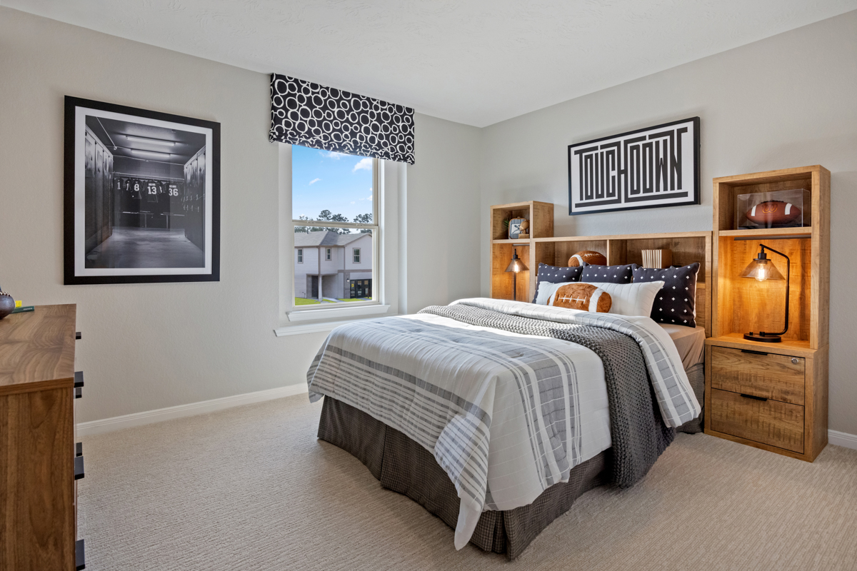 Secondary bedroom