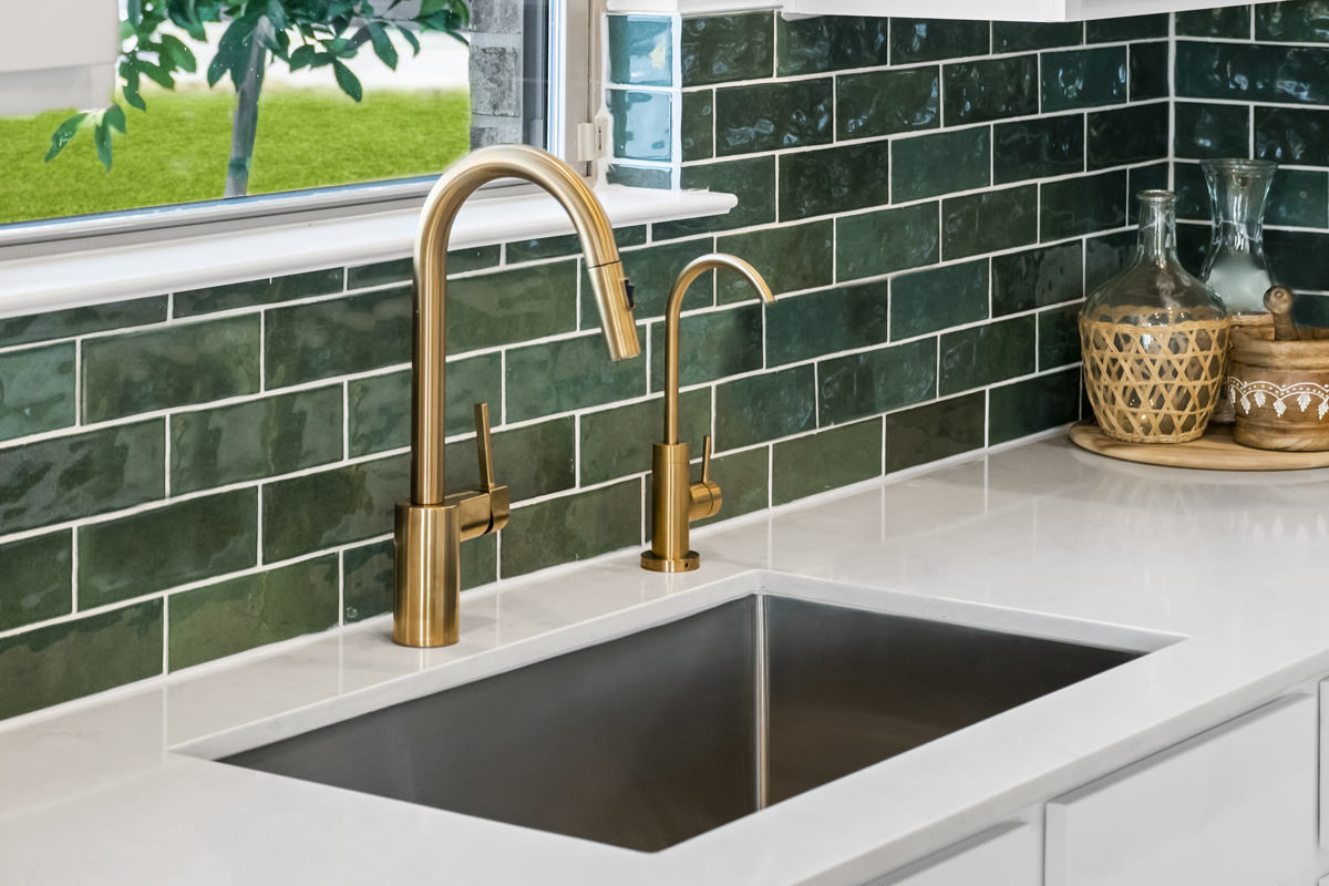 Kitchen faucets 