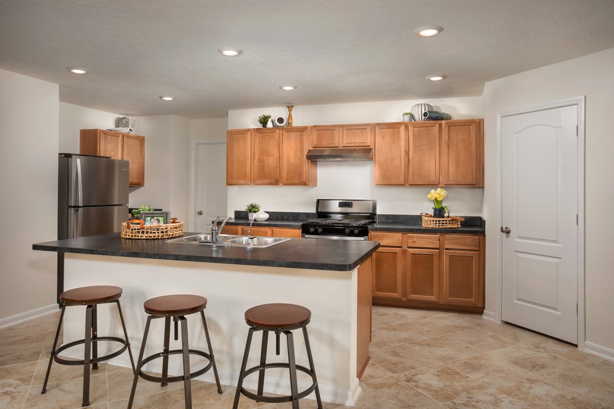 New Homes in Magnolia, TX - Mustang Ridge Plan 1631 Kitchen