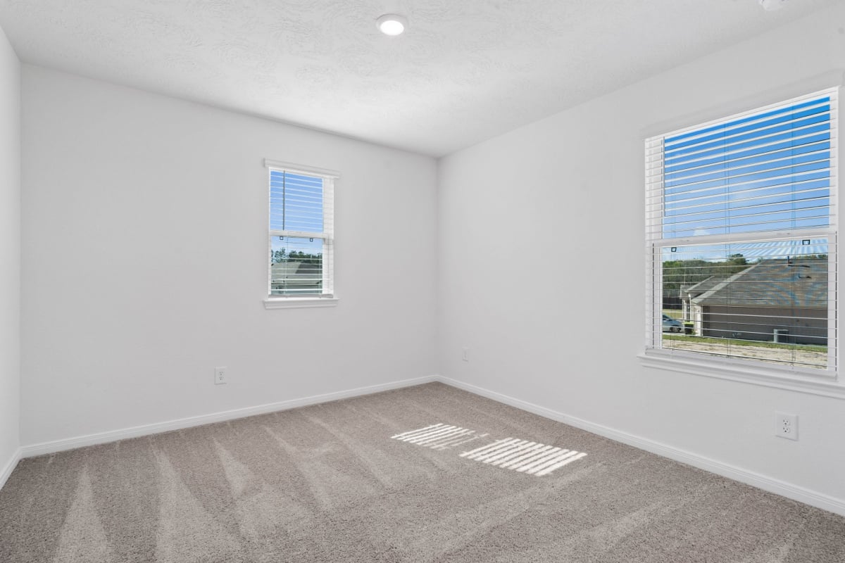 Secondary bedroom
