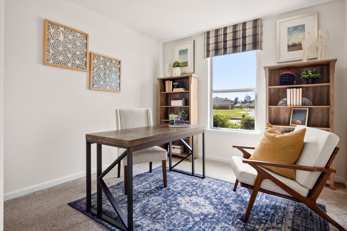 Secondary bedroom