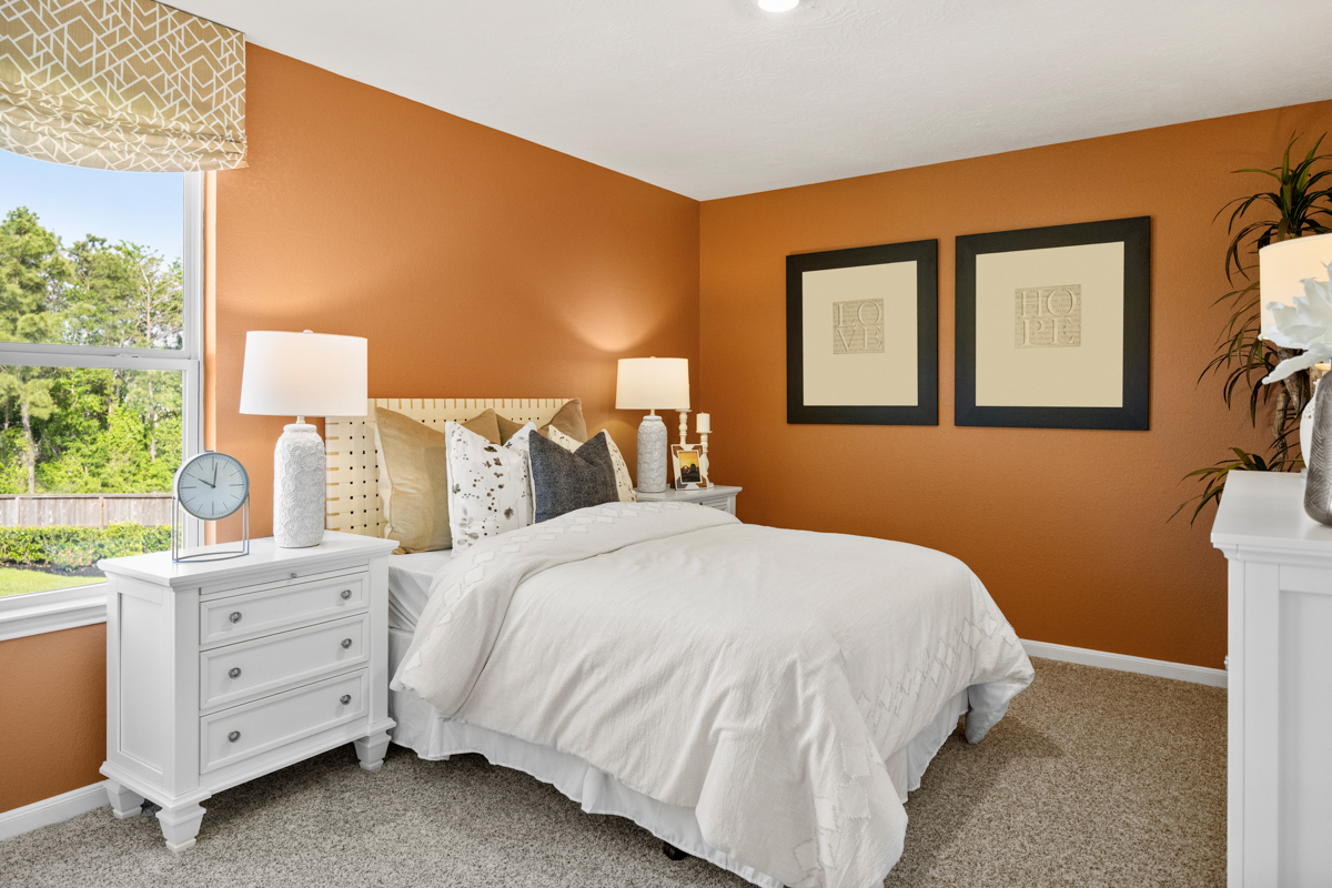 Secondary bedroom