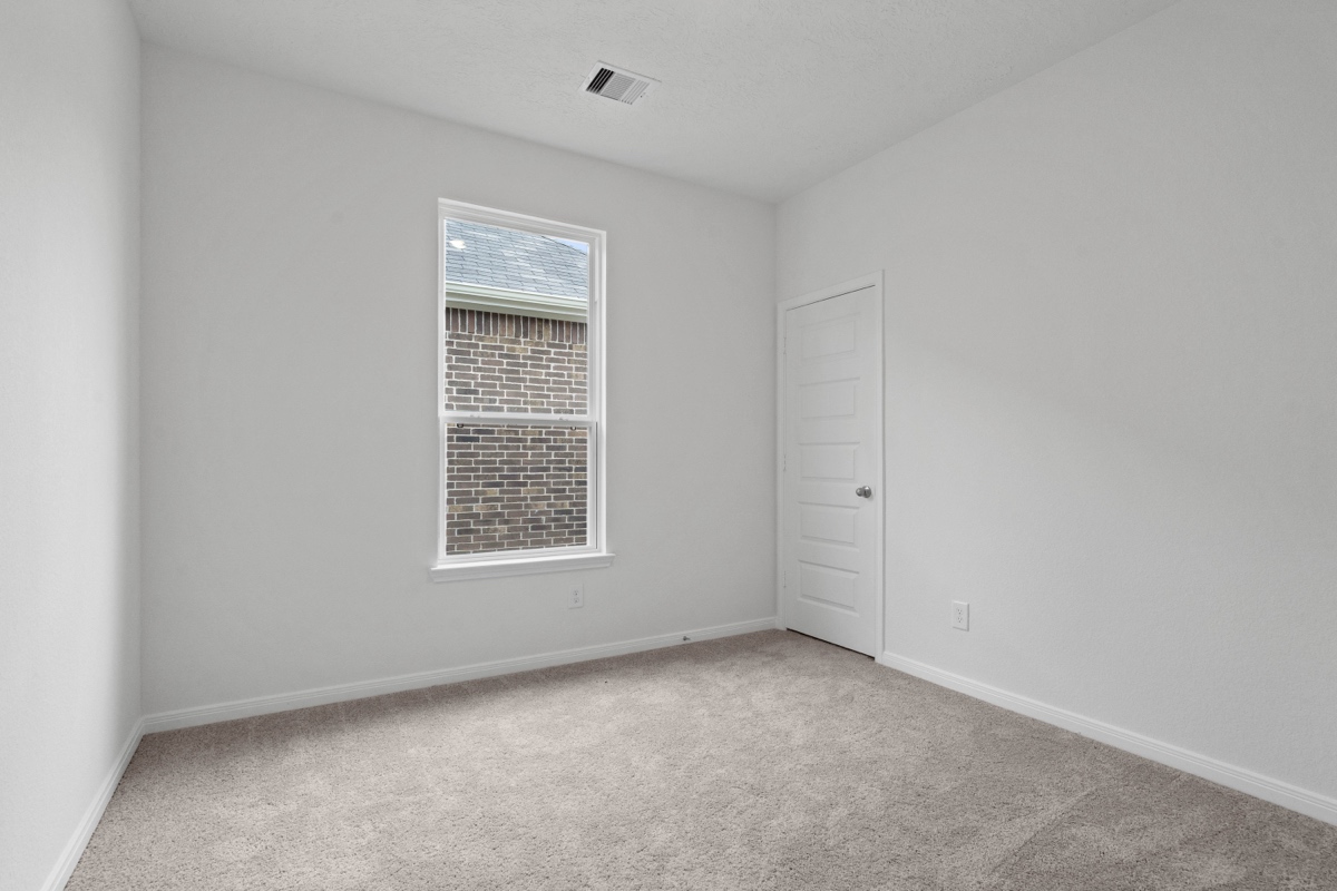 Secondary bedroom