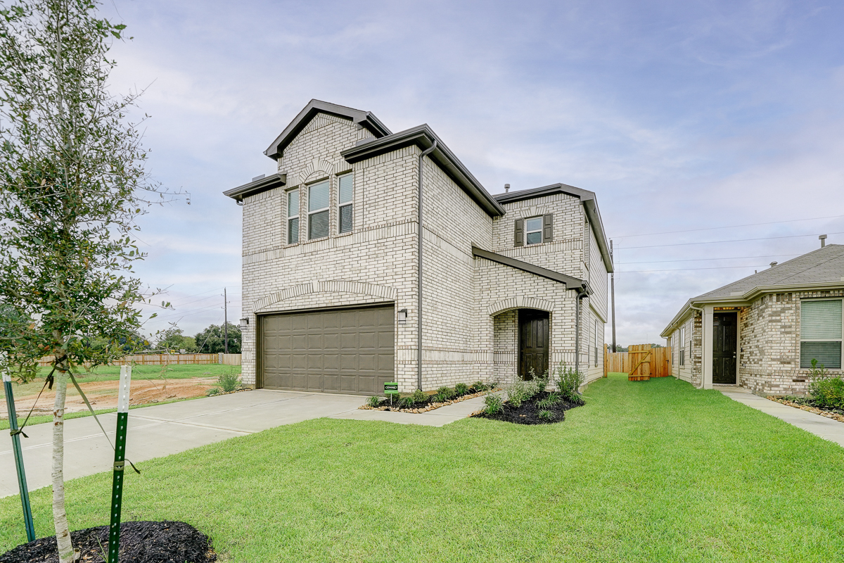 Front exterior 