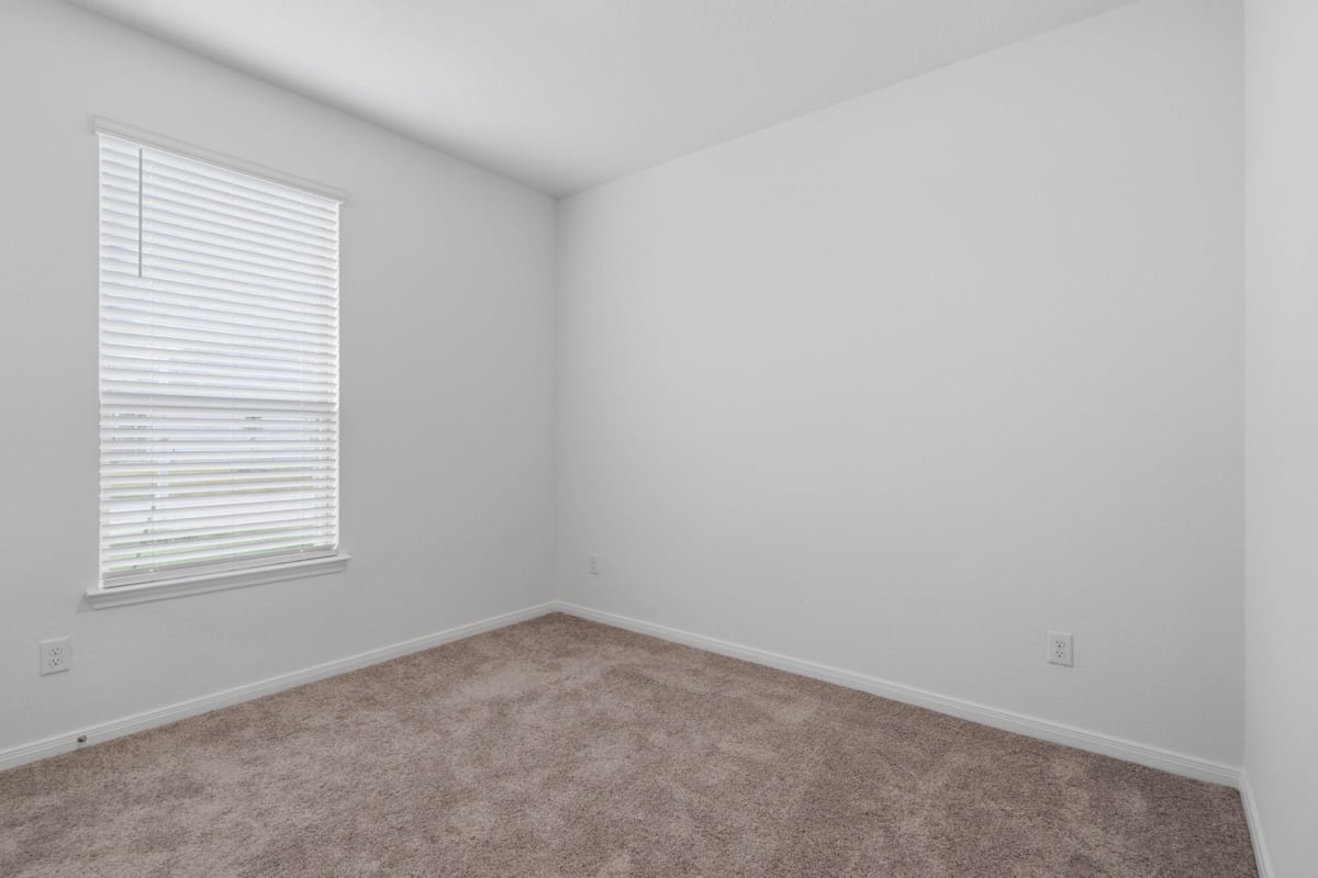 Secondary bedroom
