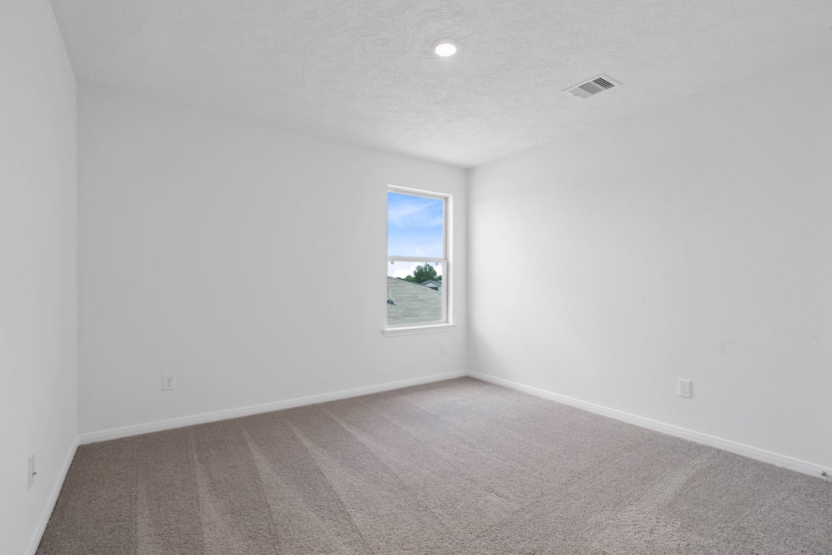 Secondary bedroom