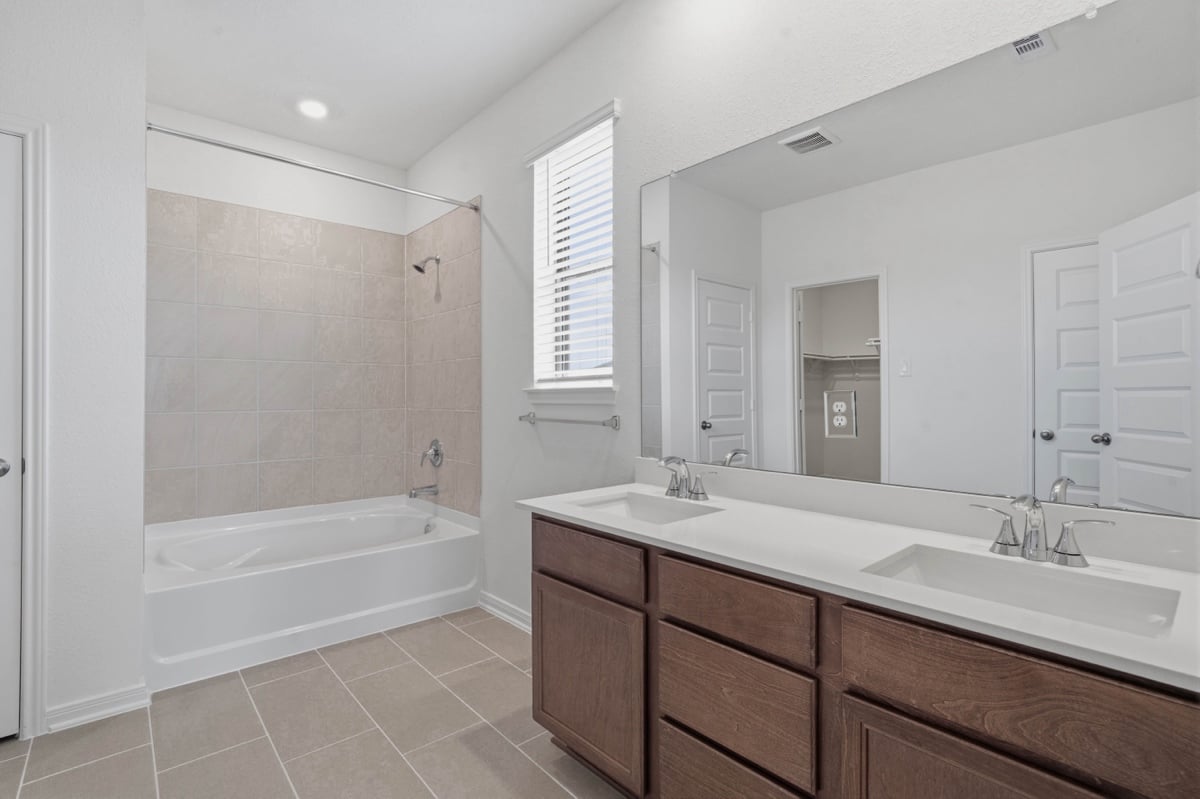 Primary bath