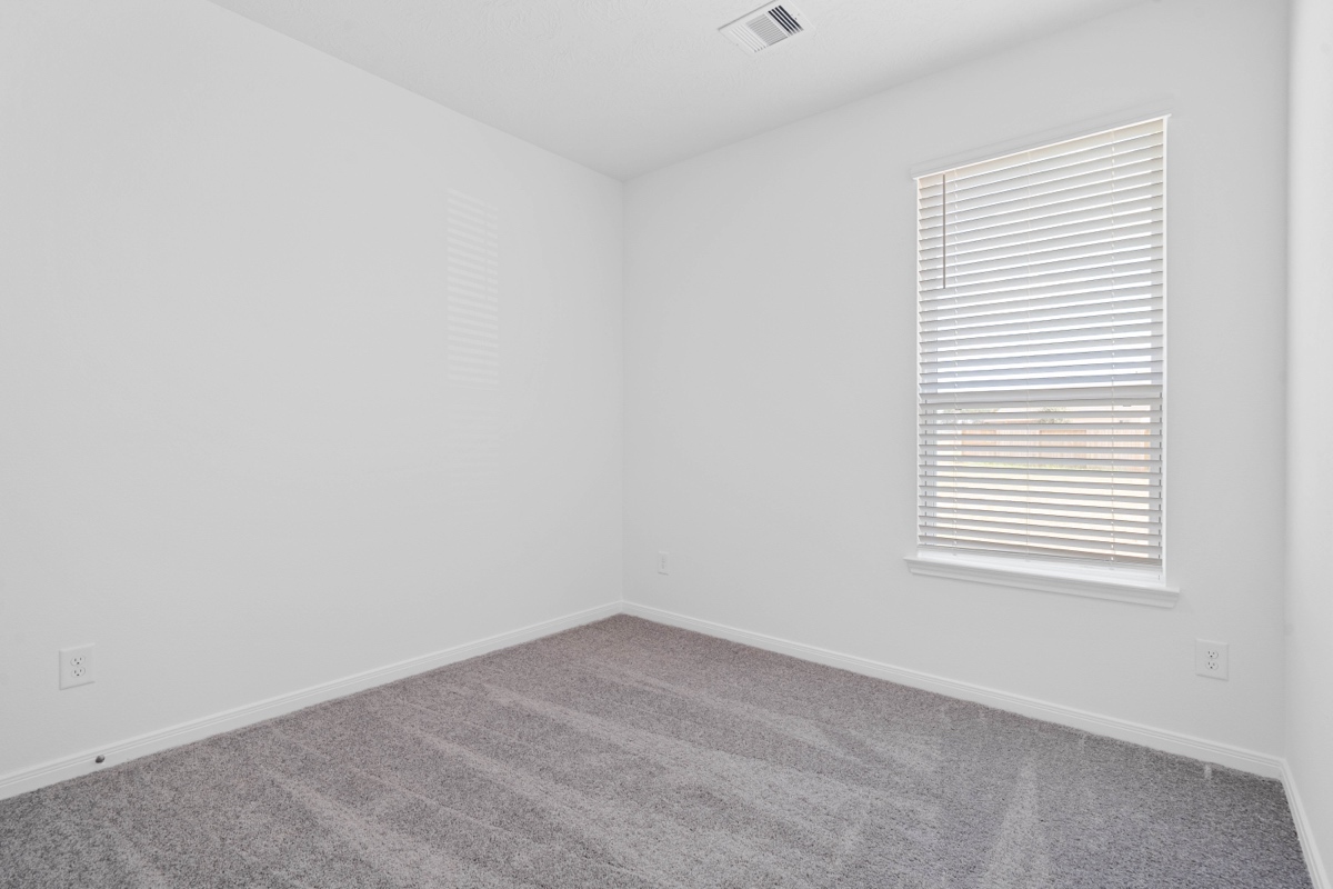 Secondary bedroom