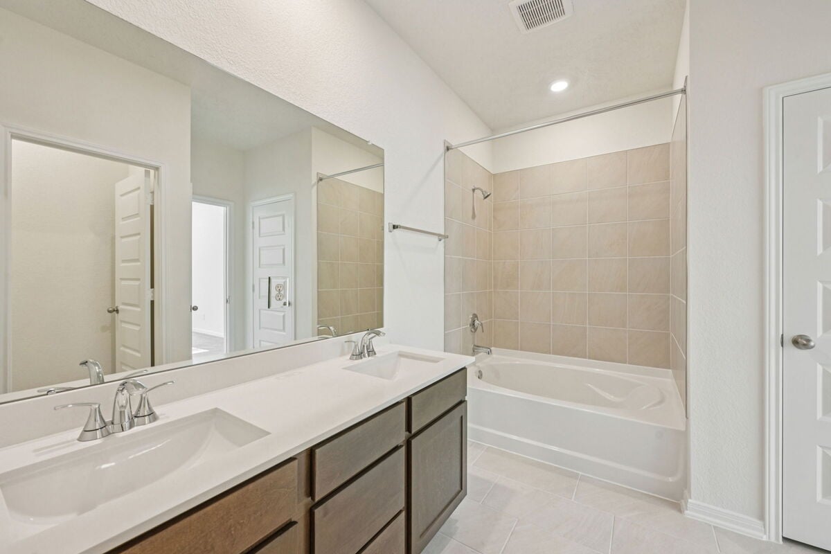 Primary bath