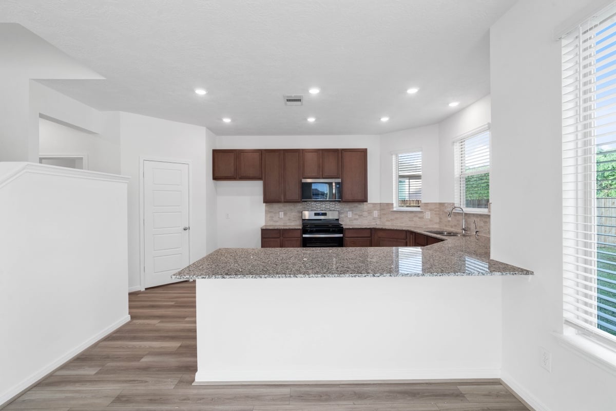 Sunset Grove South photo 7