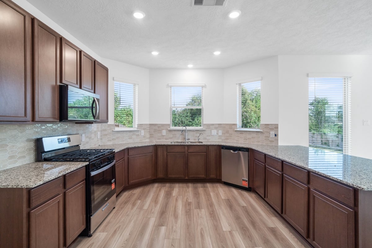 Sunset Grove South photo 8