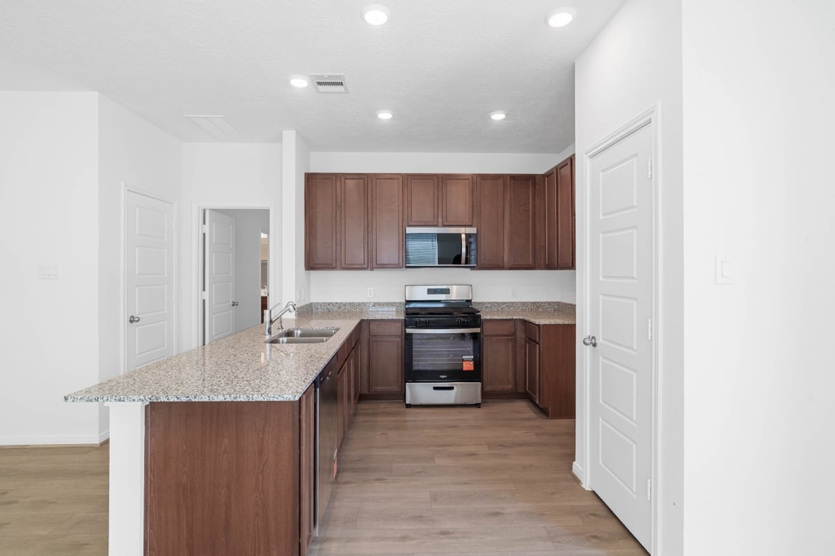 Sunset Grove South photo 8