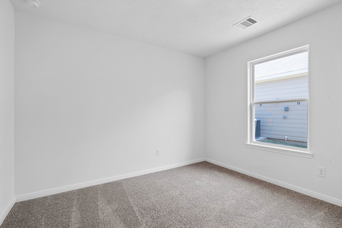 Secondary bedroom