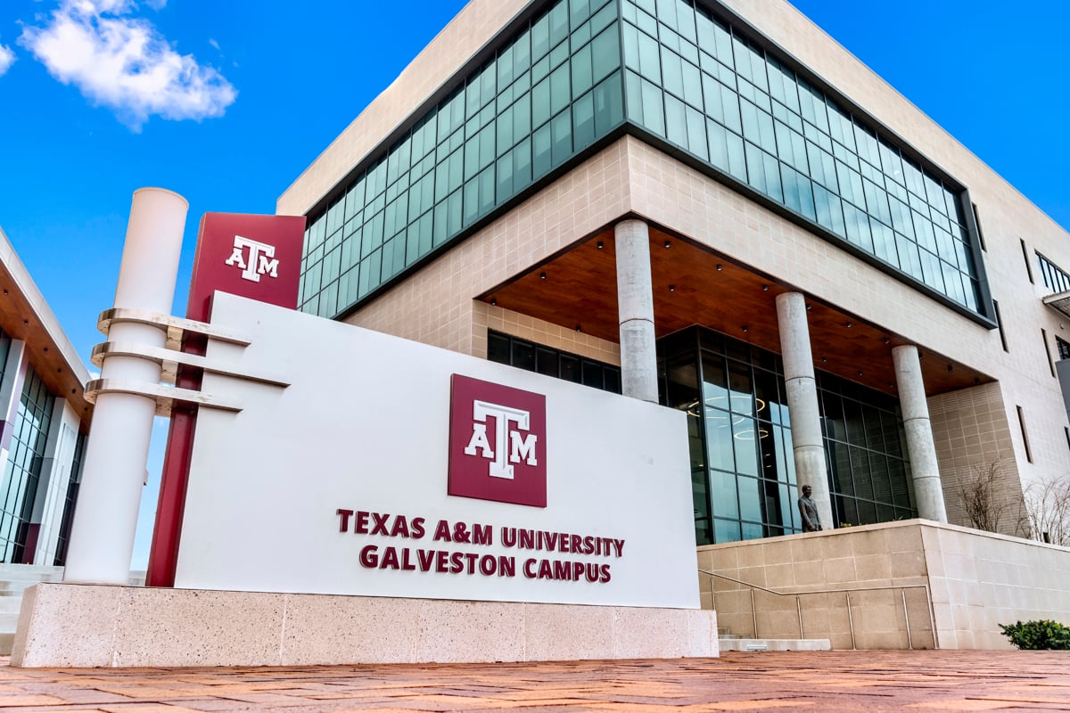 Close to Texas A&M University at Galveston