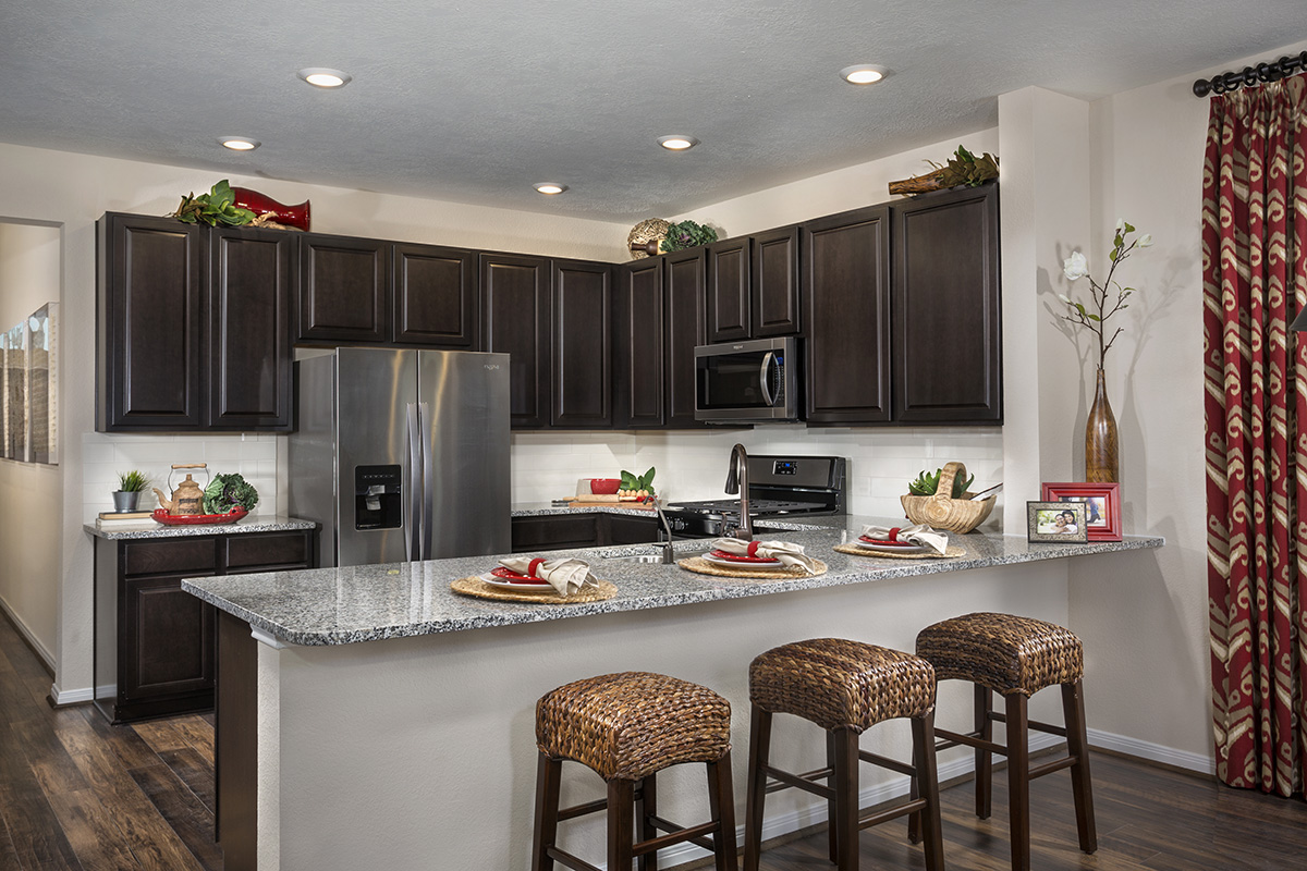 New Homes in Katy, TX - The Meadows at Westfield Village Plan 1944 Kitchen