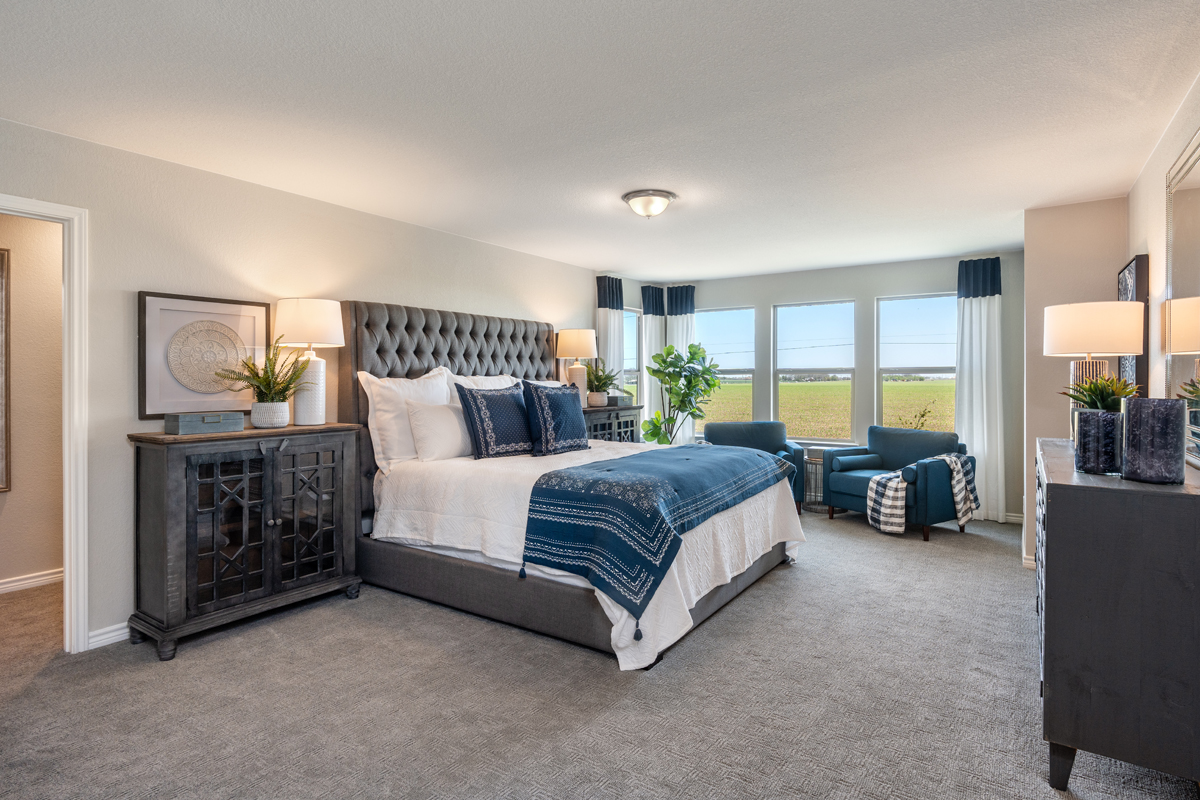 New Homes in Boerne, TX - Shoreline Park - Classic Collection Plan 3121 Primary Bedroom