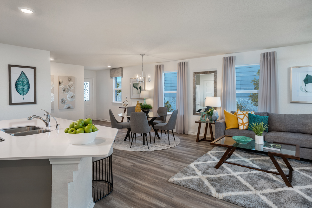 New Homes in San Antonio, TX - Dove Heights Plan 1702 Great Room