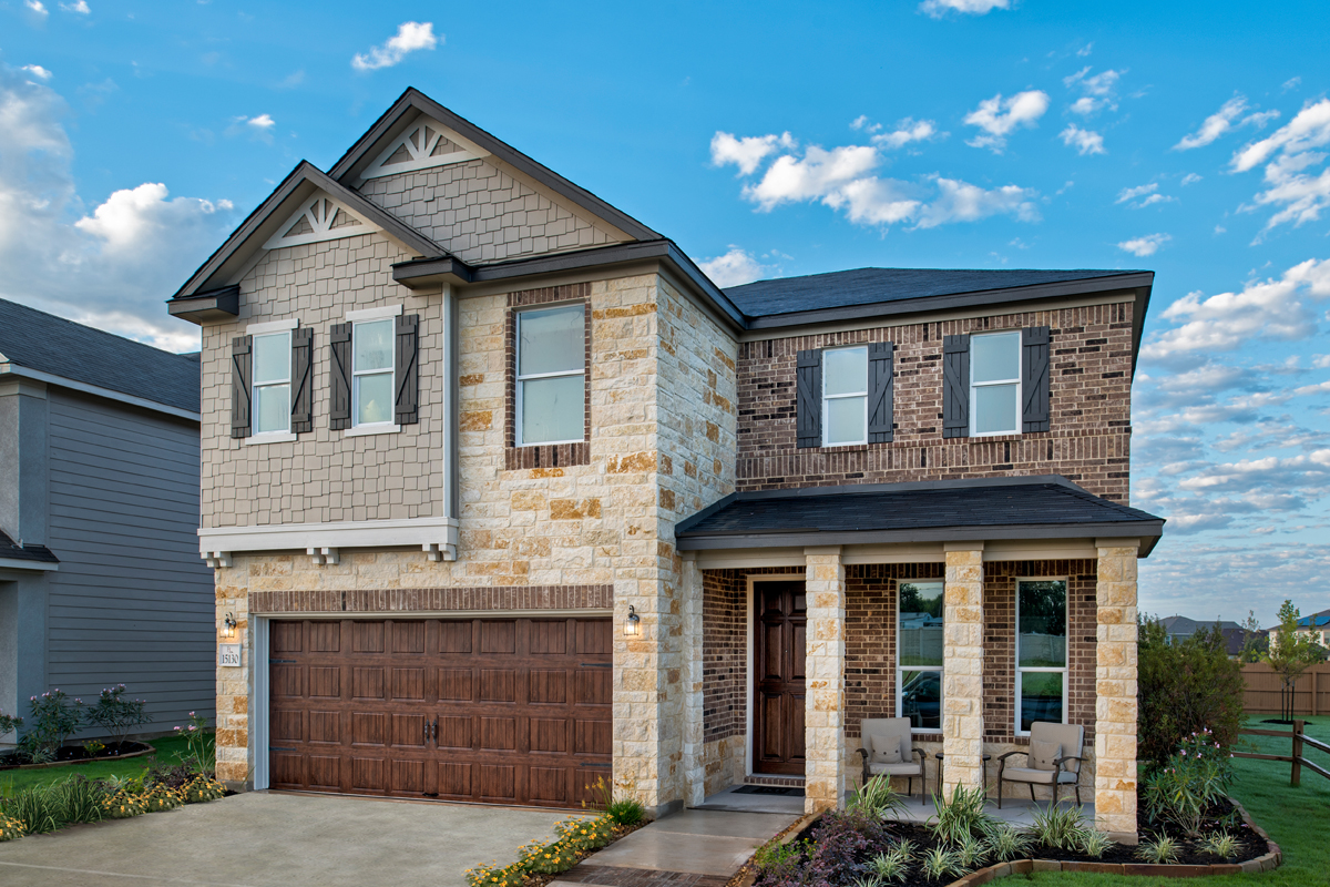 New Homes in Seguin, TX - Woodside Farms Plan 2897 as modeled at Falcon Landing