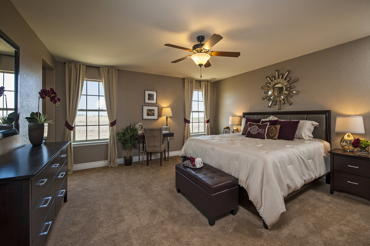 New Homes in New Braunfels, TX - Legend Point Plan 2411 Primary Bedroom