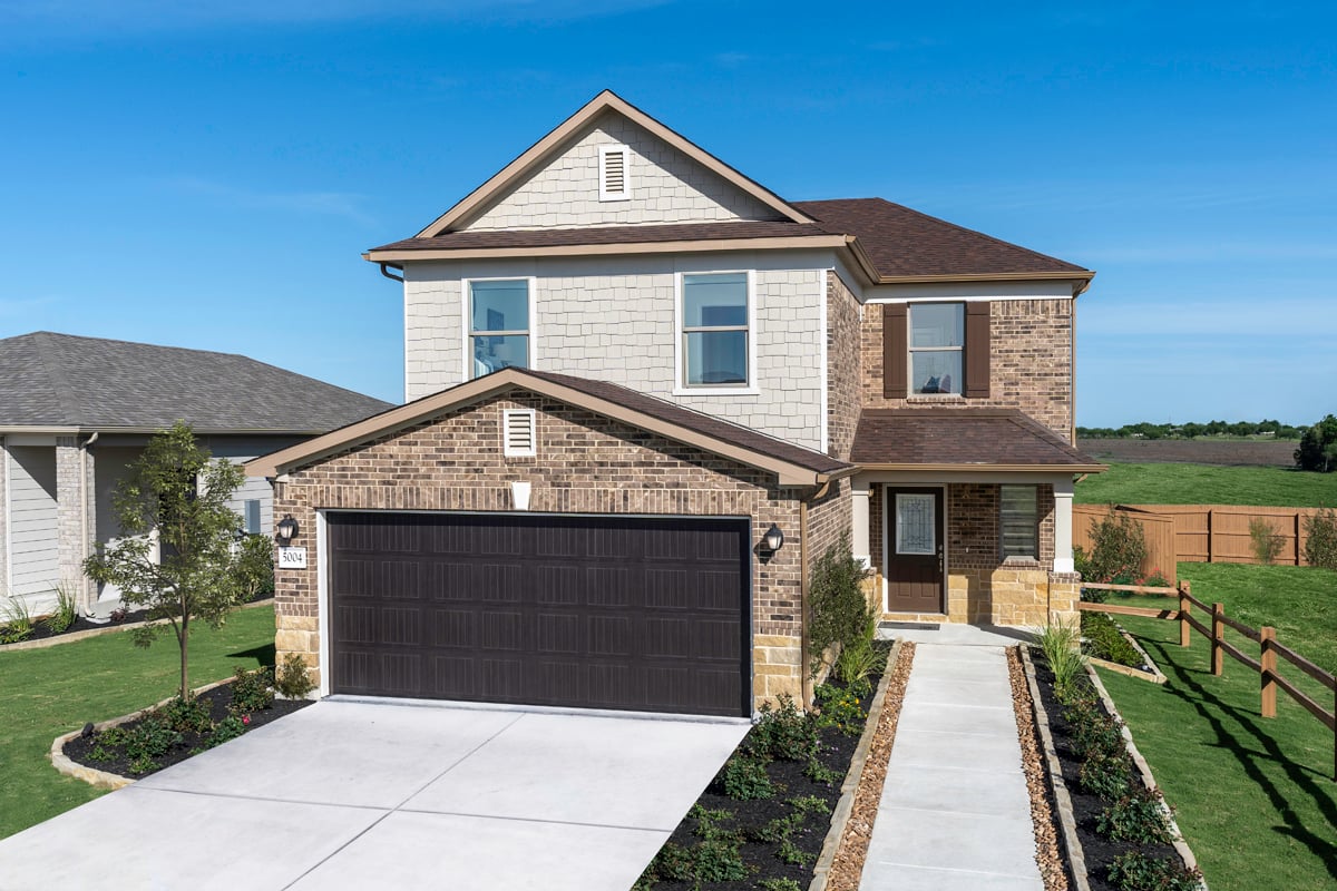 New Homes in 5008 Arrow Vista, TX - Plan 2245 Modeled