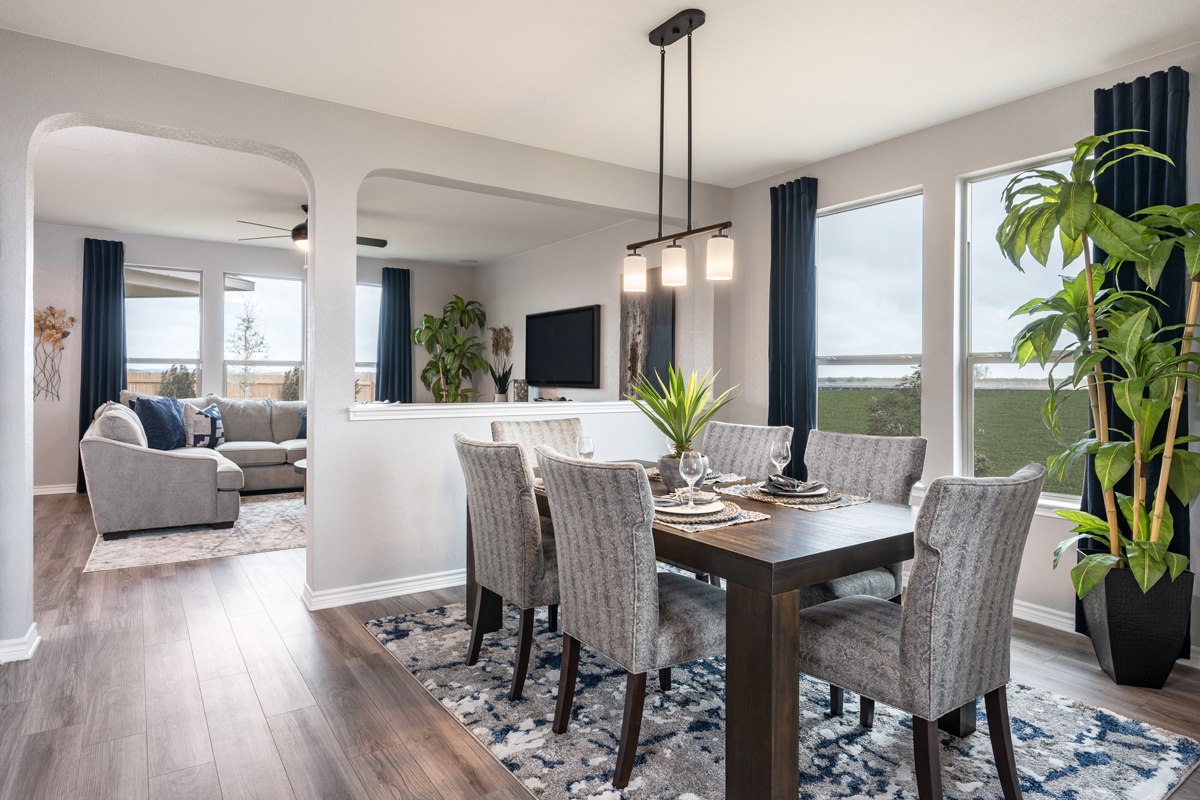 New Homes in San Antonio, TX - Preserve at Culebra - Classic Collection Plan 2752 Dining Room