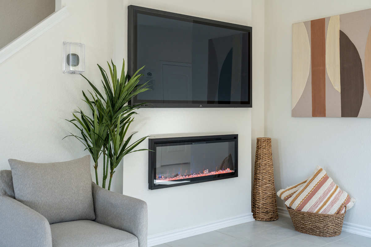 Napoleon® Entice electric fireplace