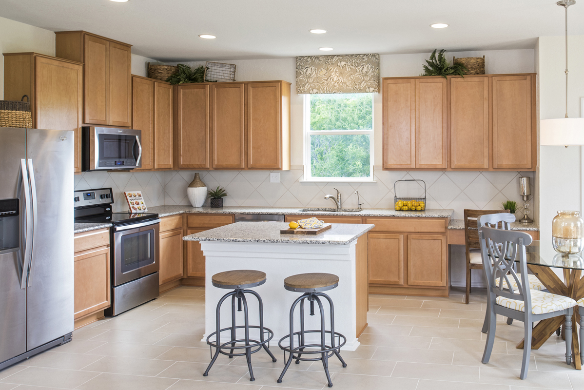 New Homes in New Braunfels, TX - Legend Heights Plan 2708 Kitchen