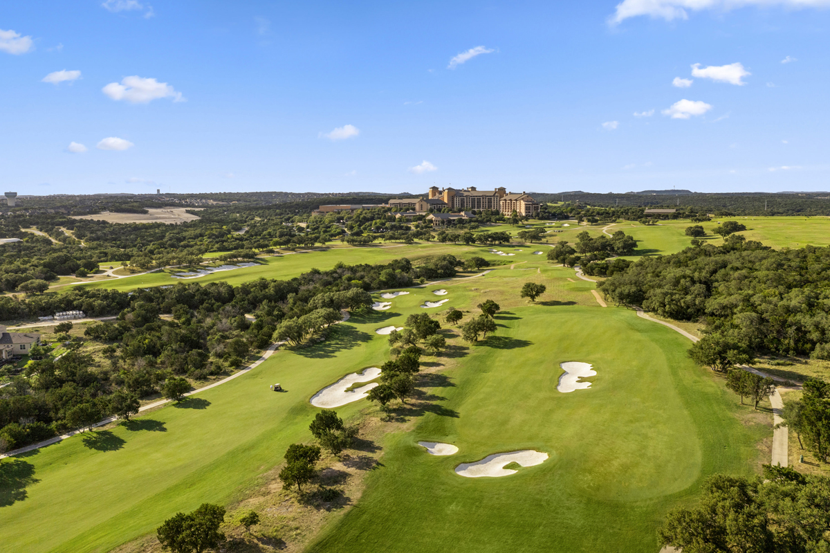 An easy drive to TPC San Antonio