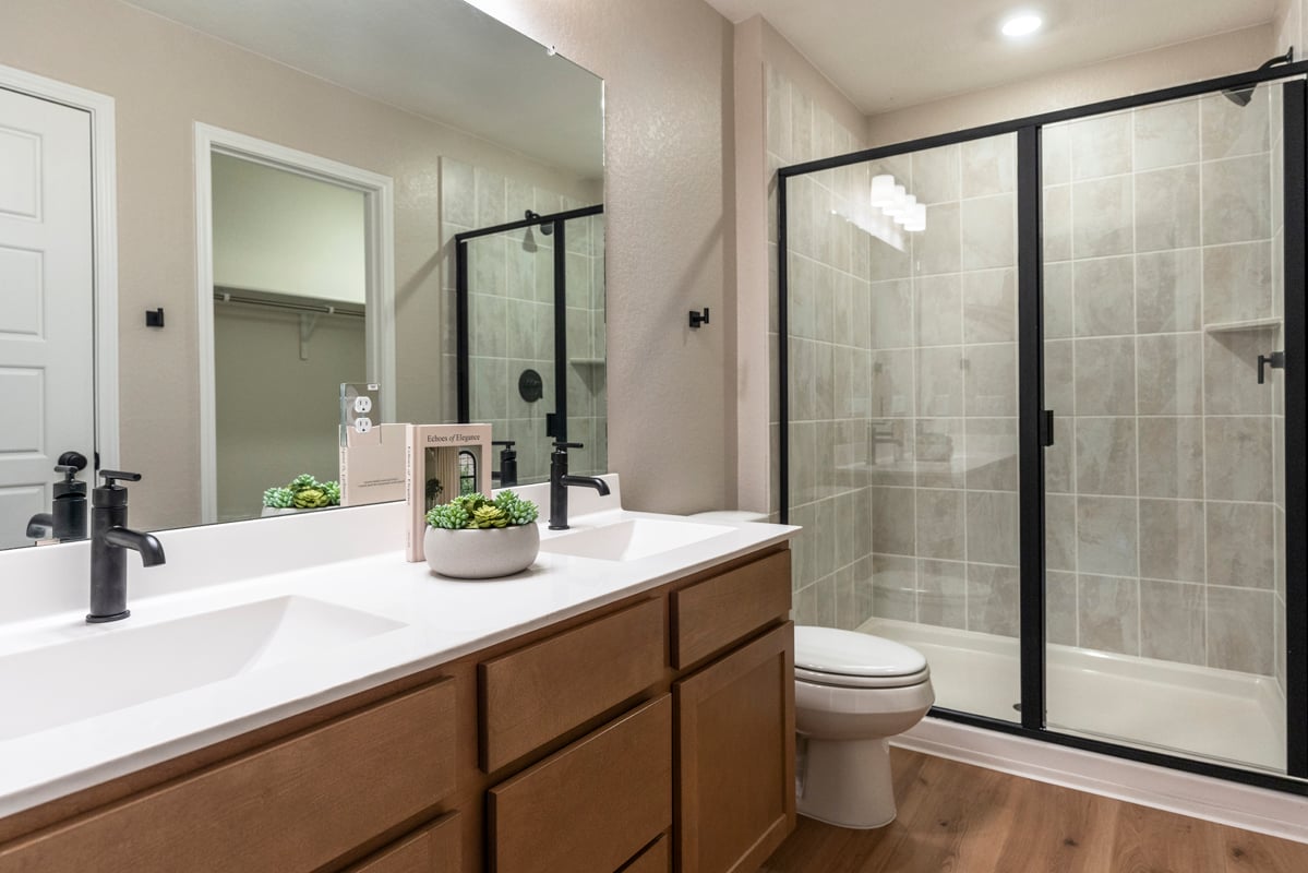 Primary bath