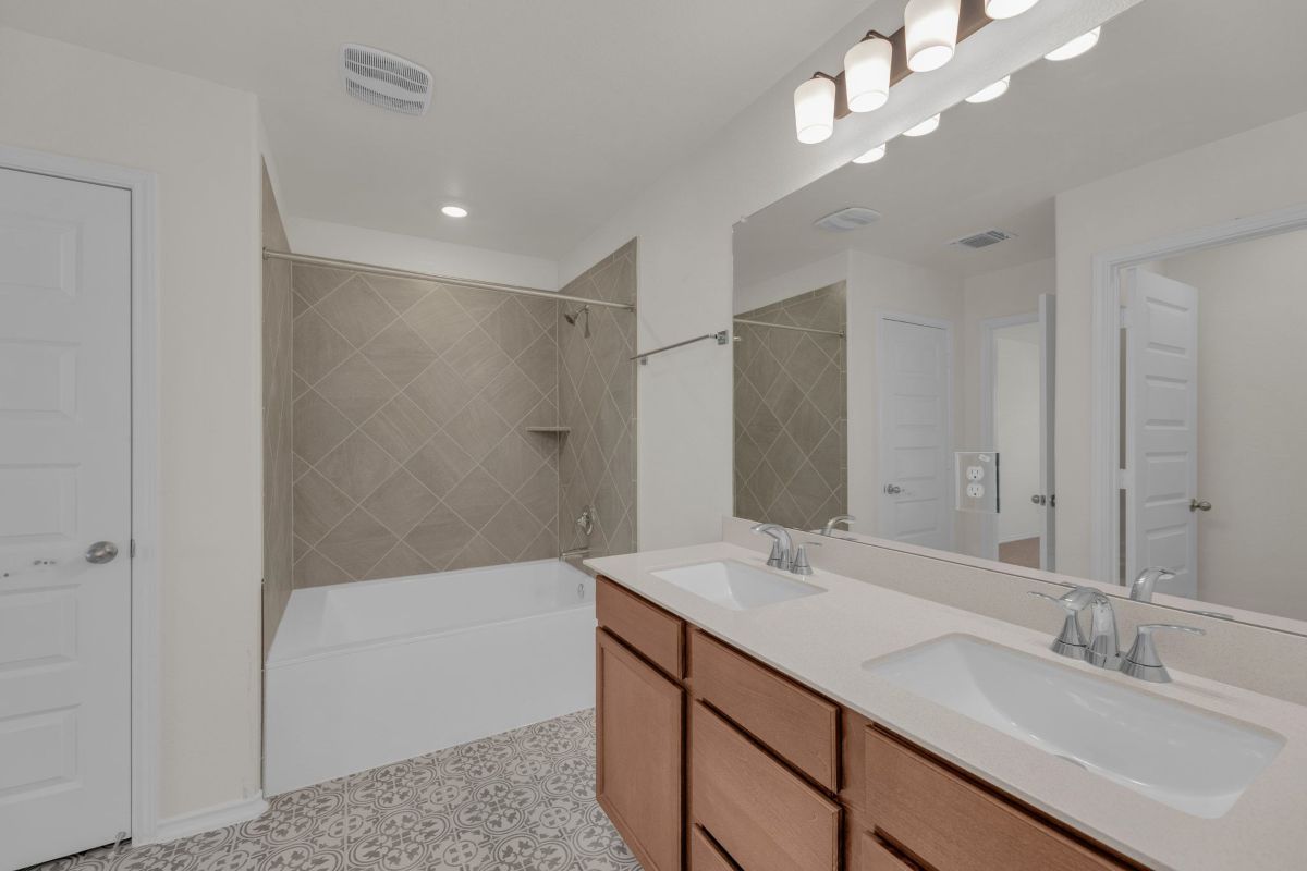 Primary bath