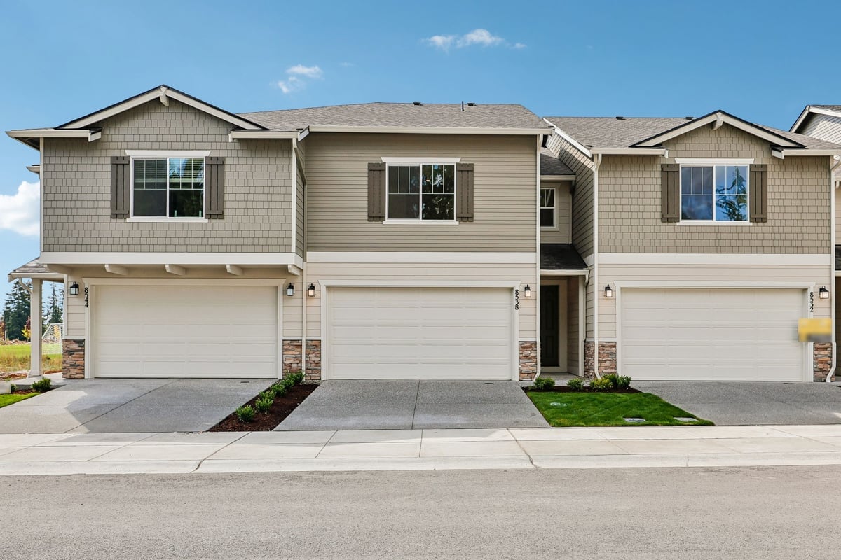 87th Townhomes photo 2