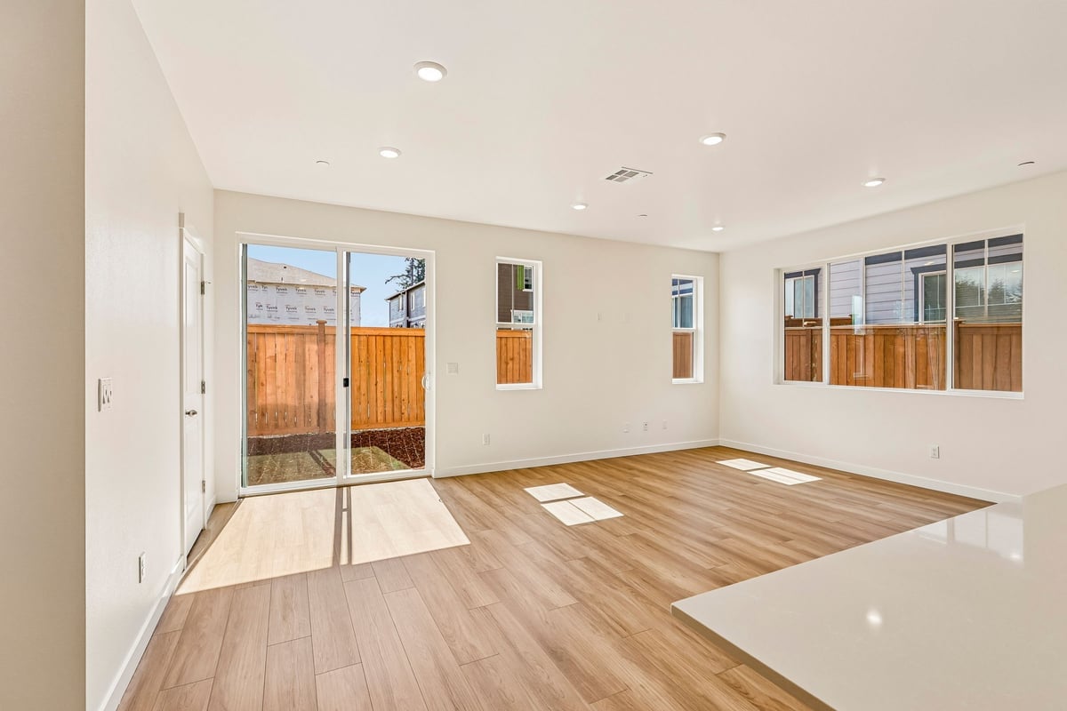 87th Townhomes photo 4