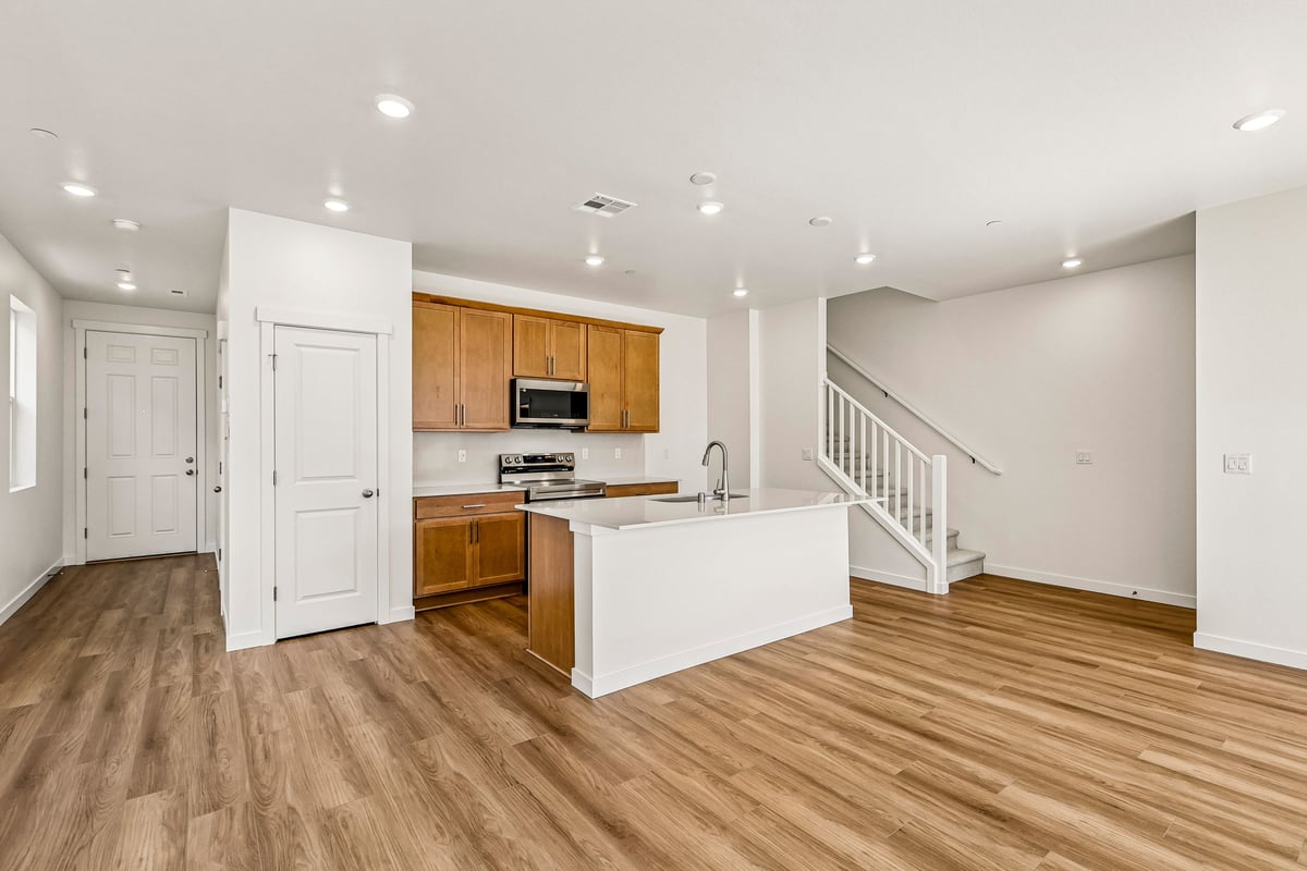 87th Townhomes photo 6