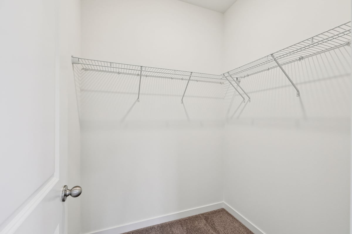 Walk-in closet