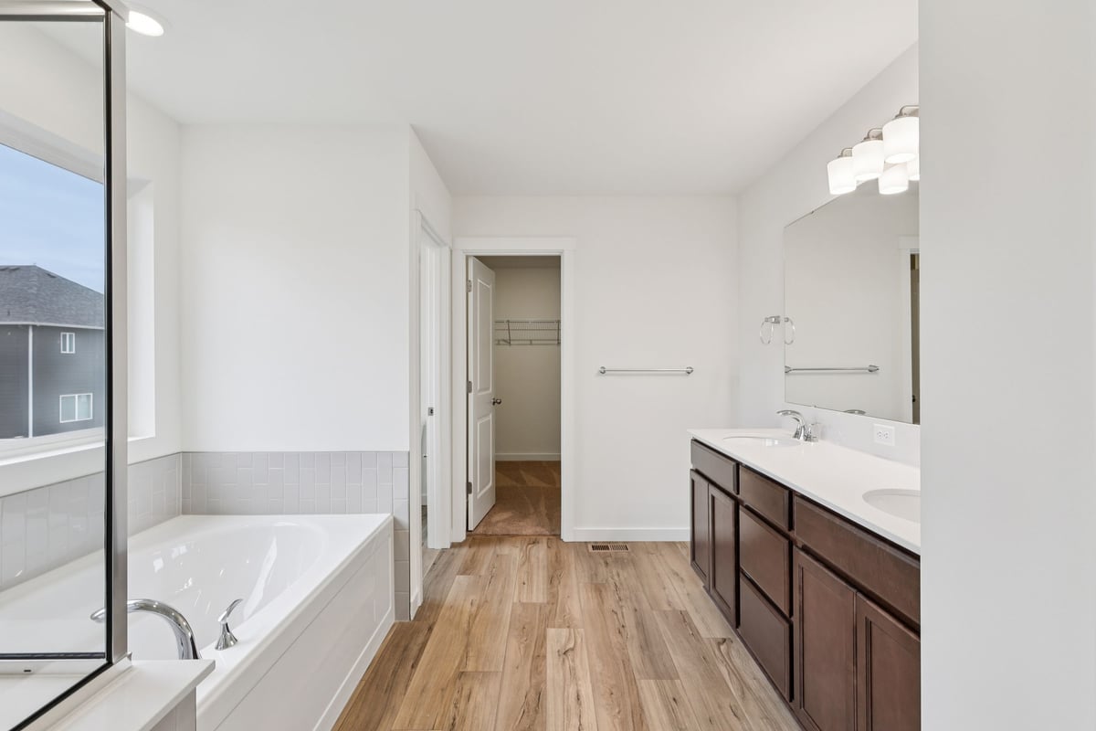 Primary bath