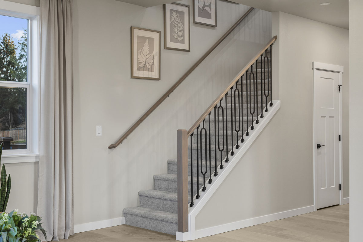 Open stair rail