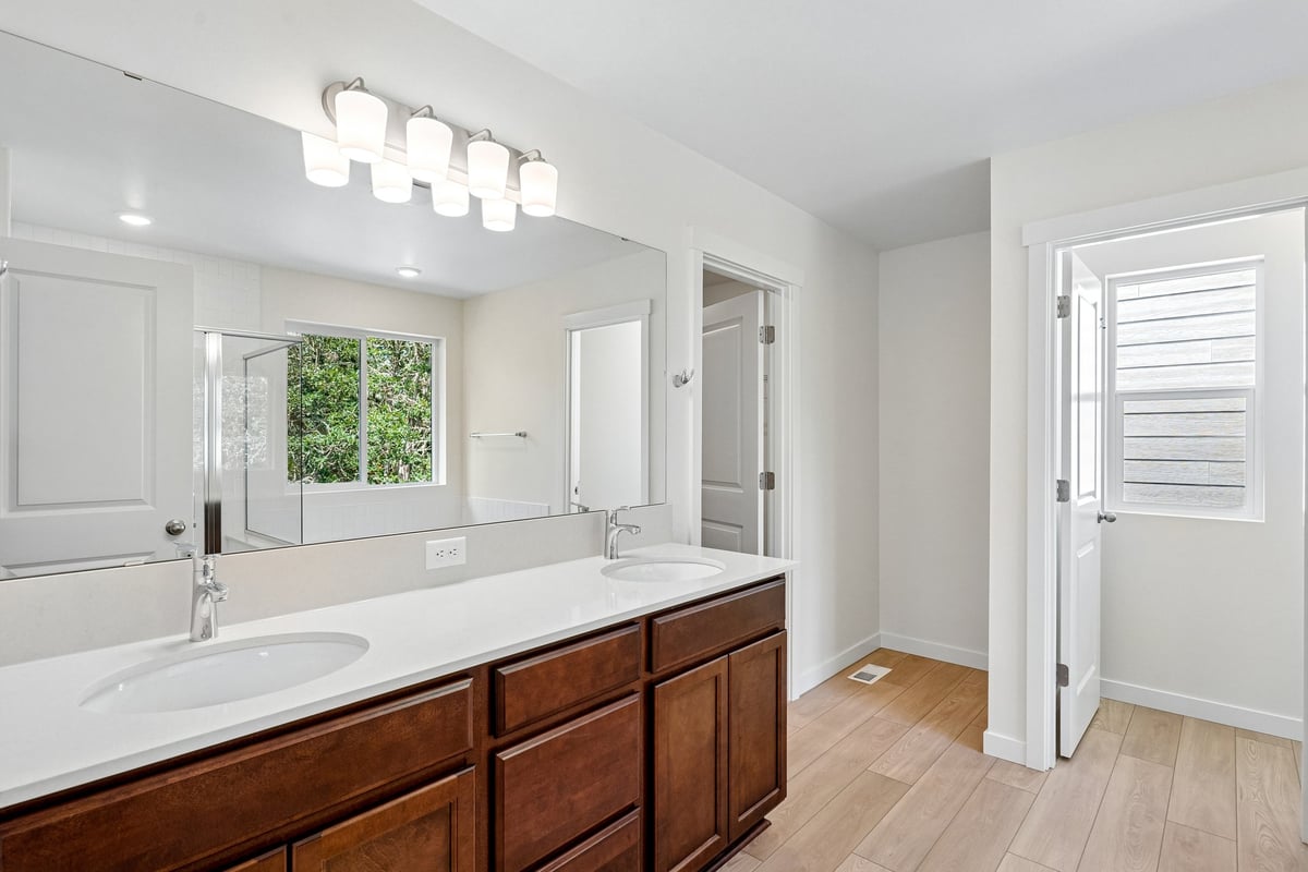 Primary bath