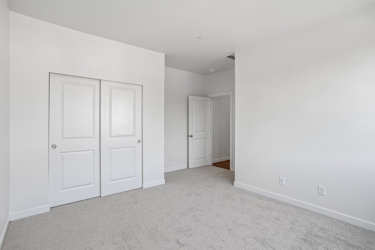 Main Floor Bedroom 4