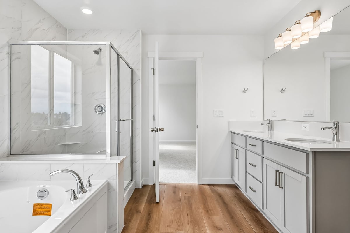 Primary bath