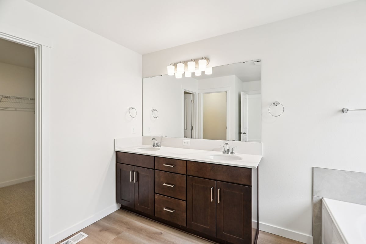 Primary bath