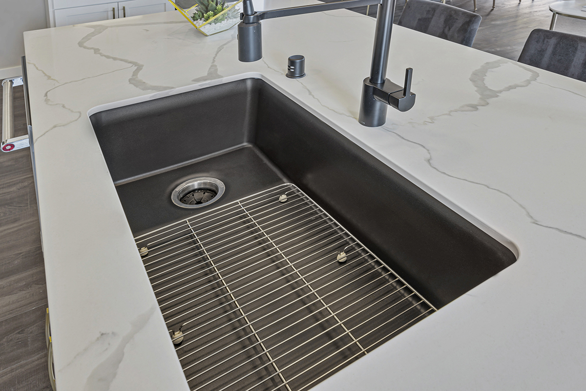 Kitchen sink