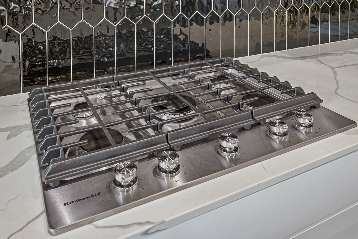 Gas range